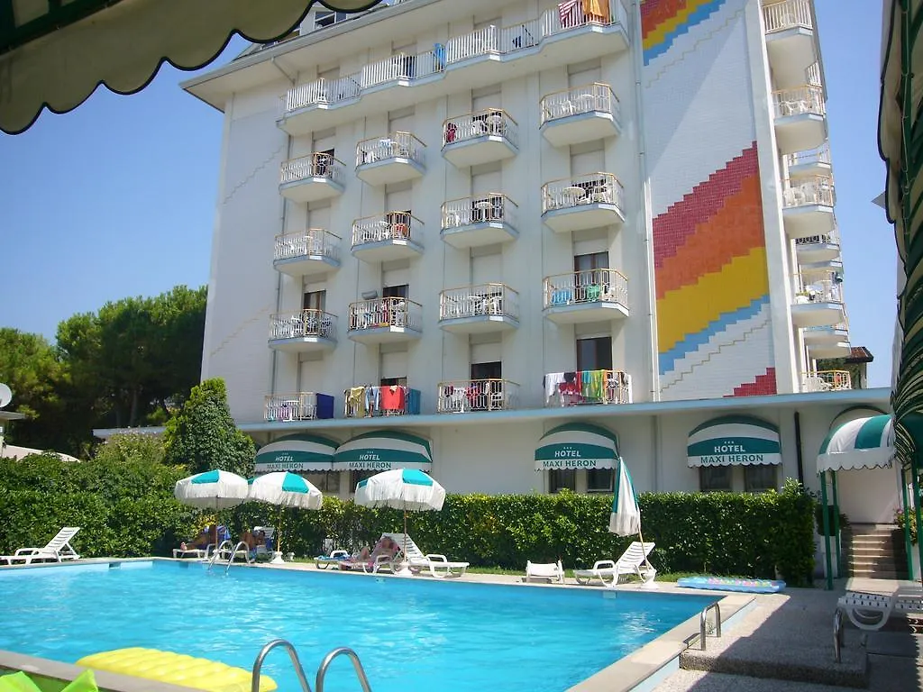 Maxi Heron Lido di Jesolo 3*,